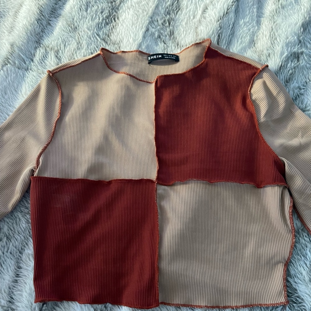 Long sleeve crop top!